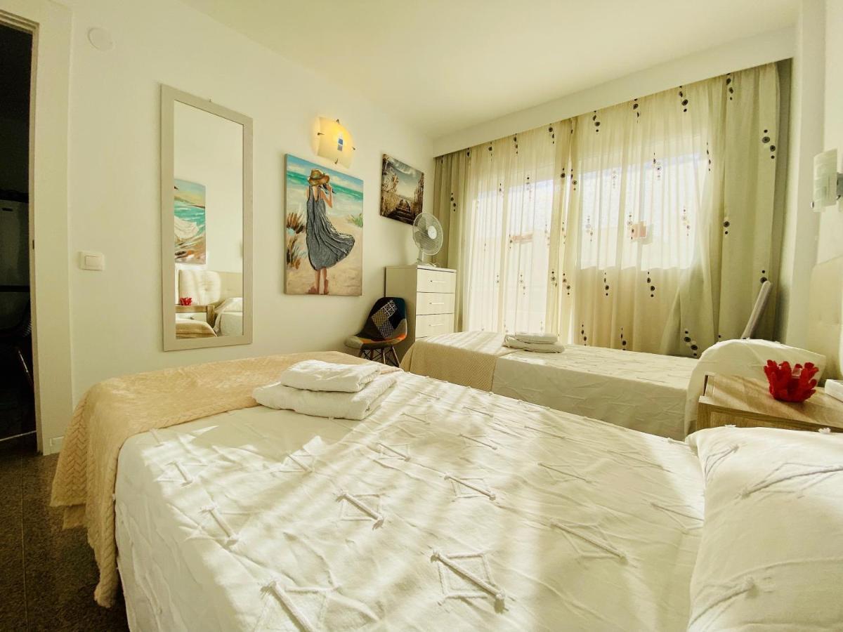 Orange And White Apartment In Yumbo San Bartolomé Eksteriør bilde